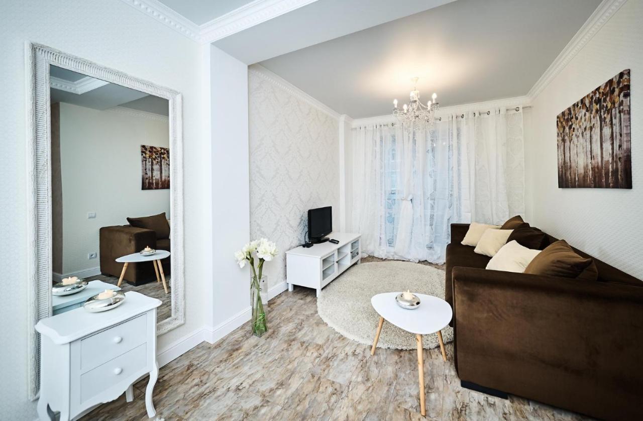 Mayak Minska Apartment Luaran gambar